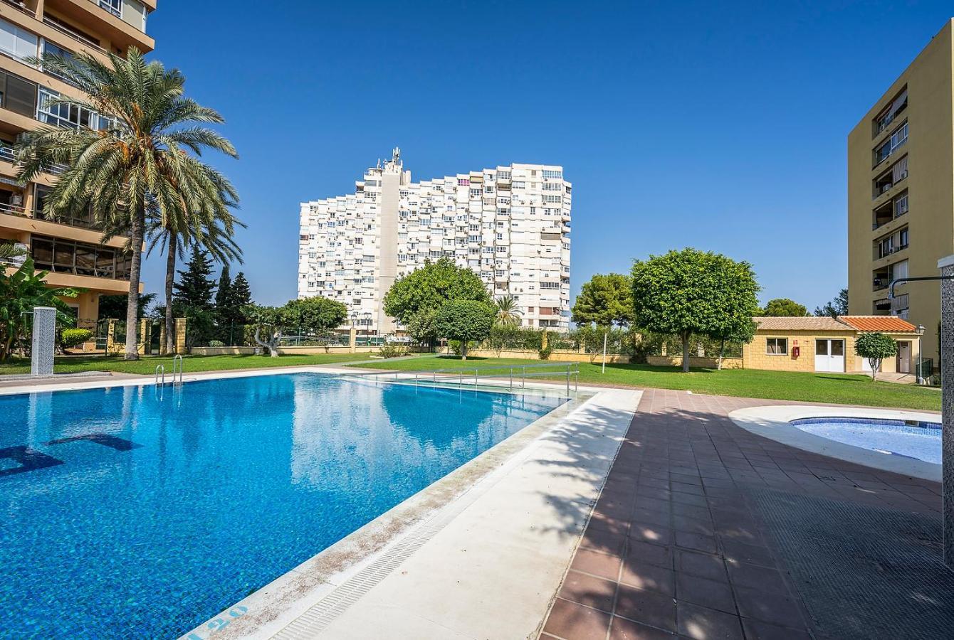 Apto 1 Dormt En Urb. La Colina Torremolinos Zewnętrze zdjęcie